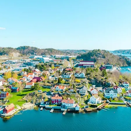 Krogeneslaven Microtel 3* Arendal