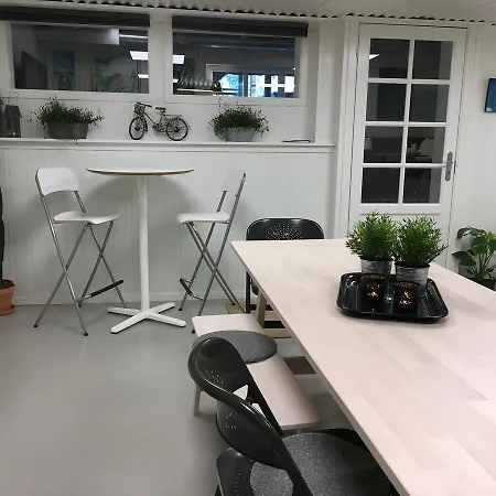 מוטל Krogeneslaven Microtel